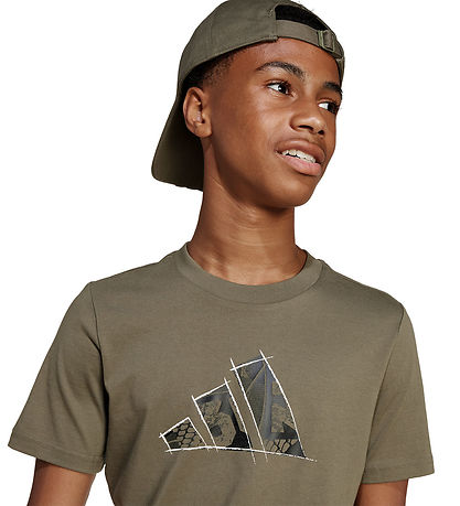 ADIDAS J C PHOTO TEE OLISTR JI6671