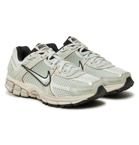 NIKE Zoom Vomero 5 FN6742-001