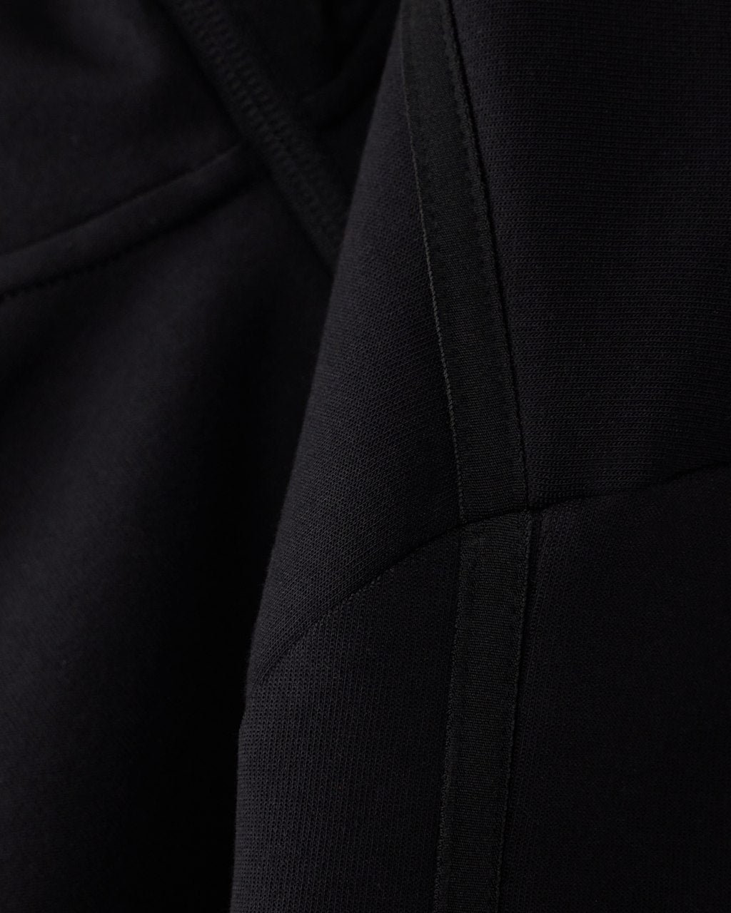 EA7 Emporio Armani Tracksuit 7M002520-UC001 | Uomo | Nero