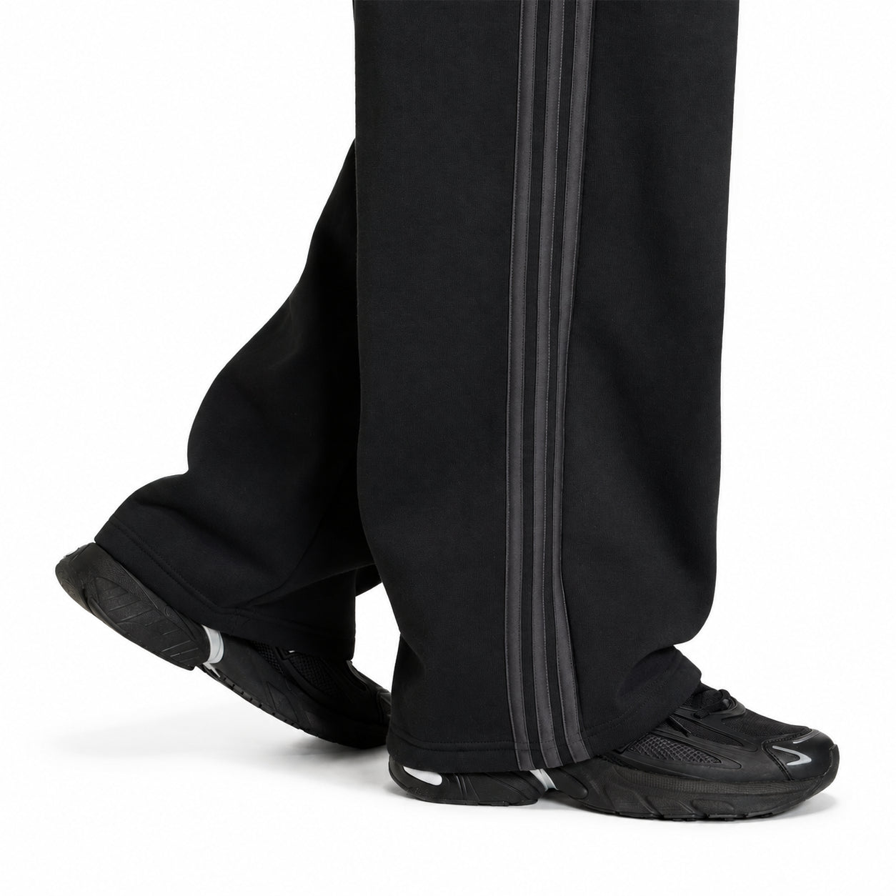 Adidas Originals Wide Joggers – Pantaloni Baggy Nero