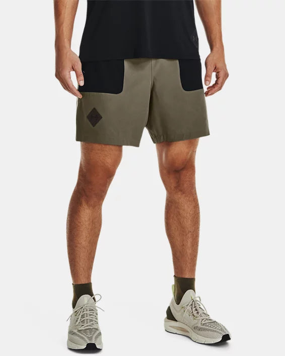 1370411 361 - Pantaloncini - UNDER ARMOUR