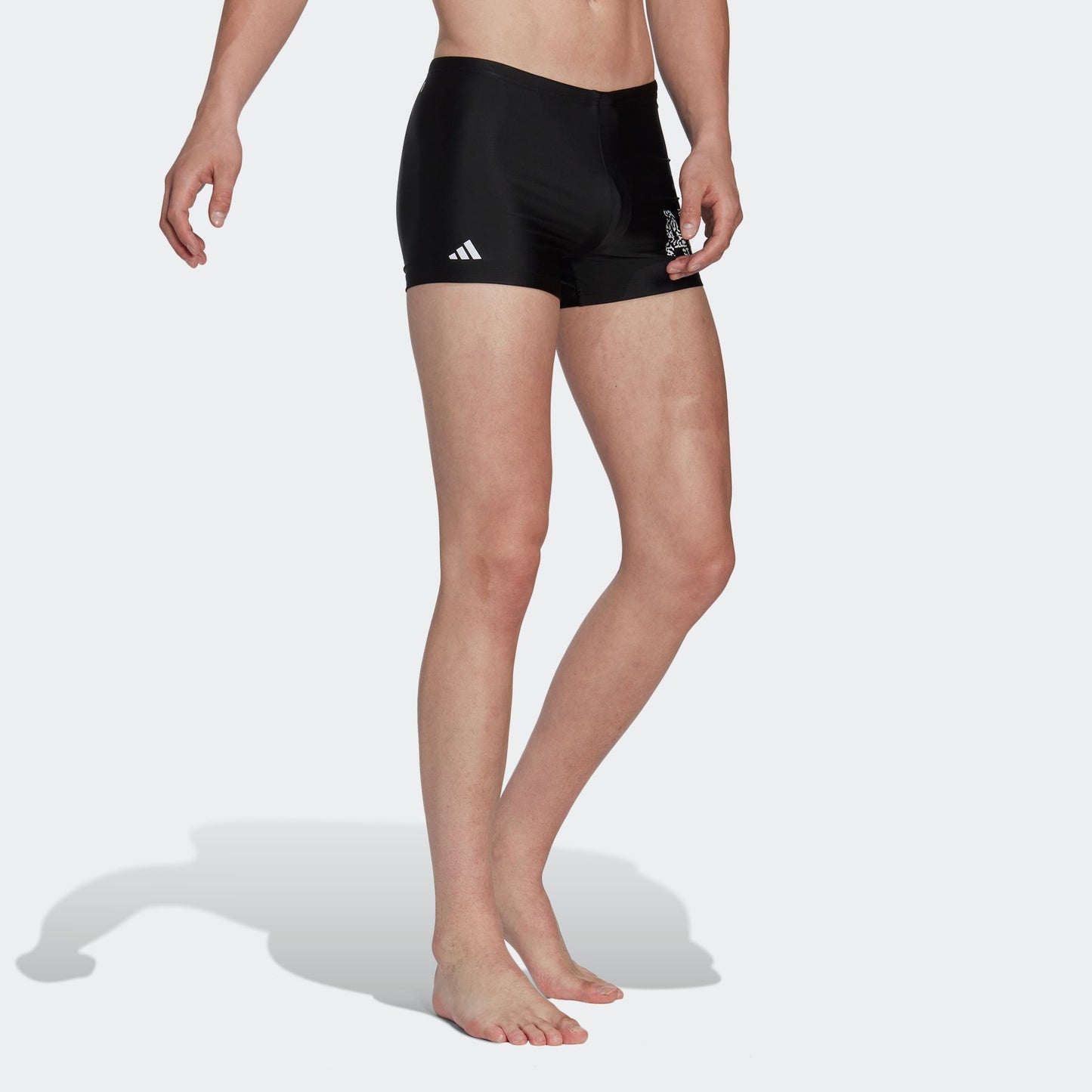 LINEAGE BOXER BLACK/WHITE HT2068