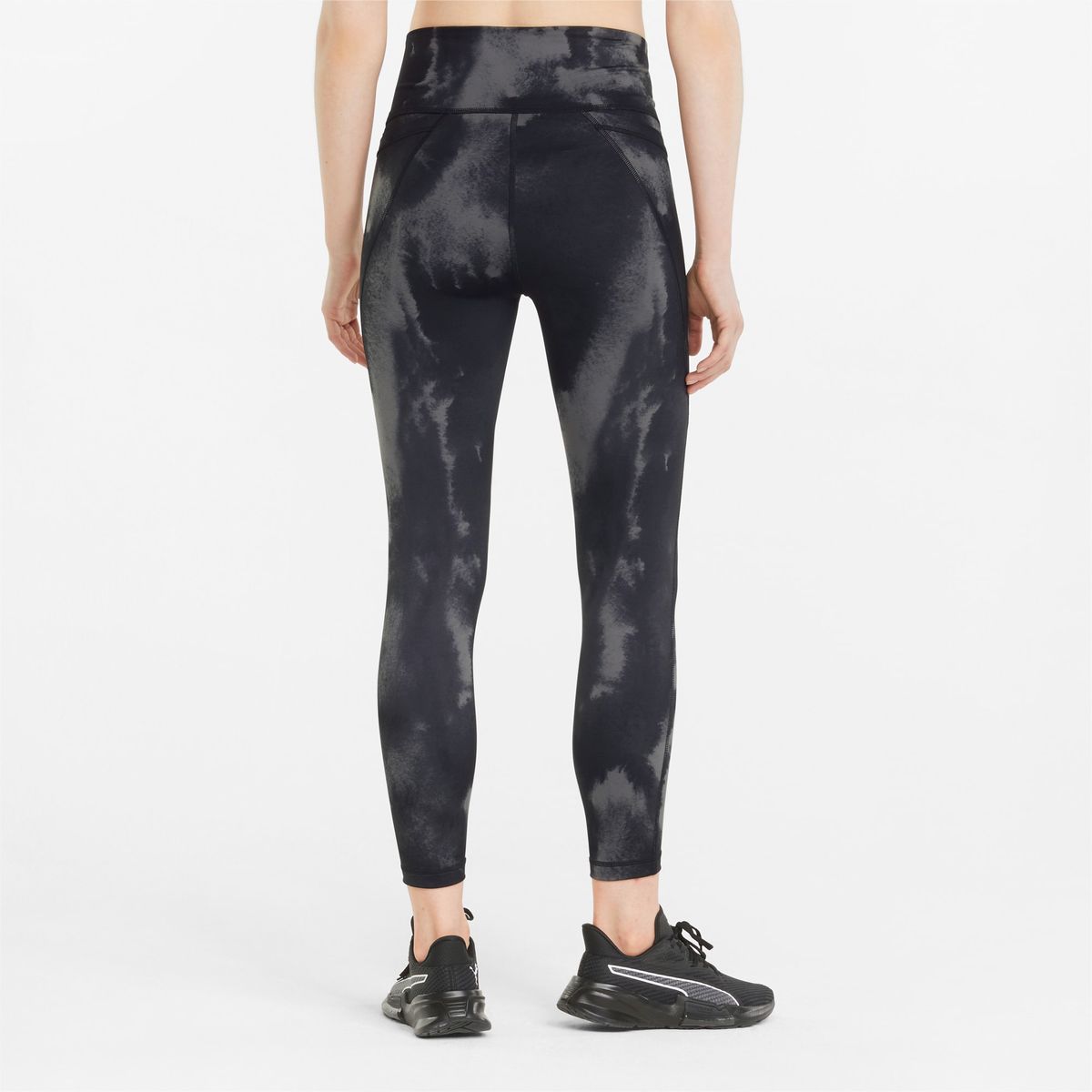 521608 01 - Pantaloni - PUMA