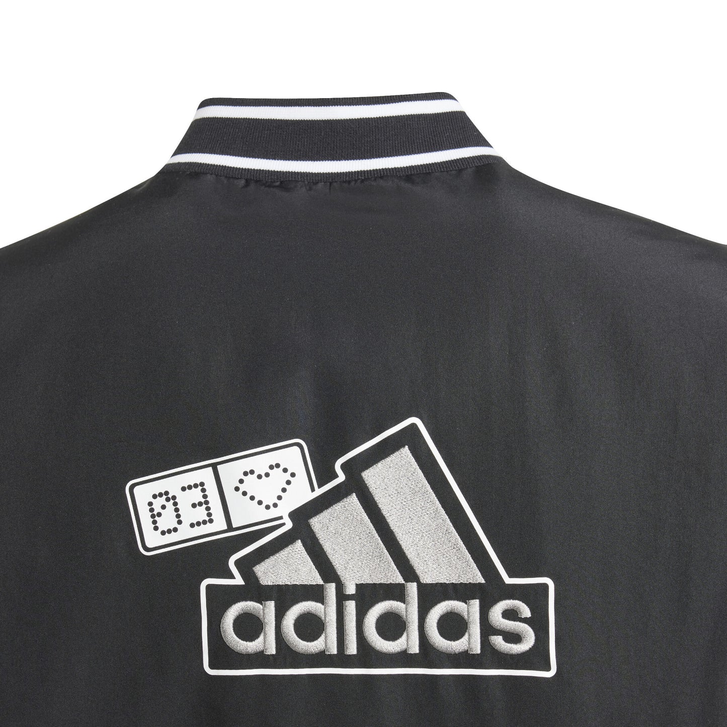 ADI J BLUV WV JKT BLACK/WHITE IN1915