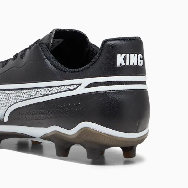 107570-01 KING MATCH FG/AG Black- White