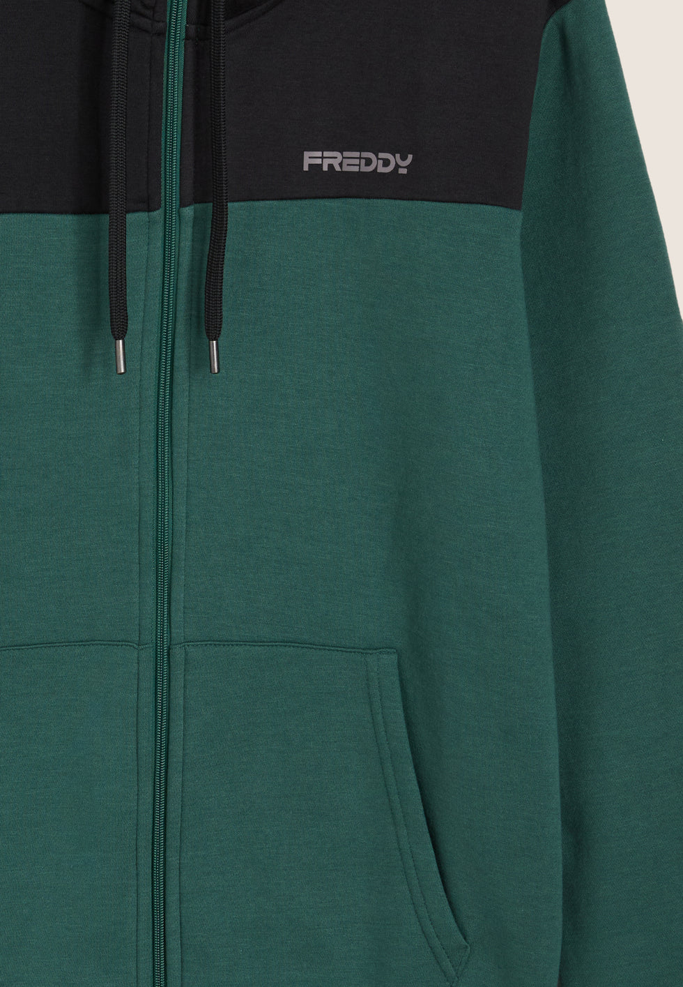 FREDDY TUTA F25MTRK6-V146N