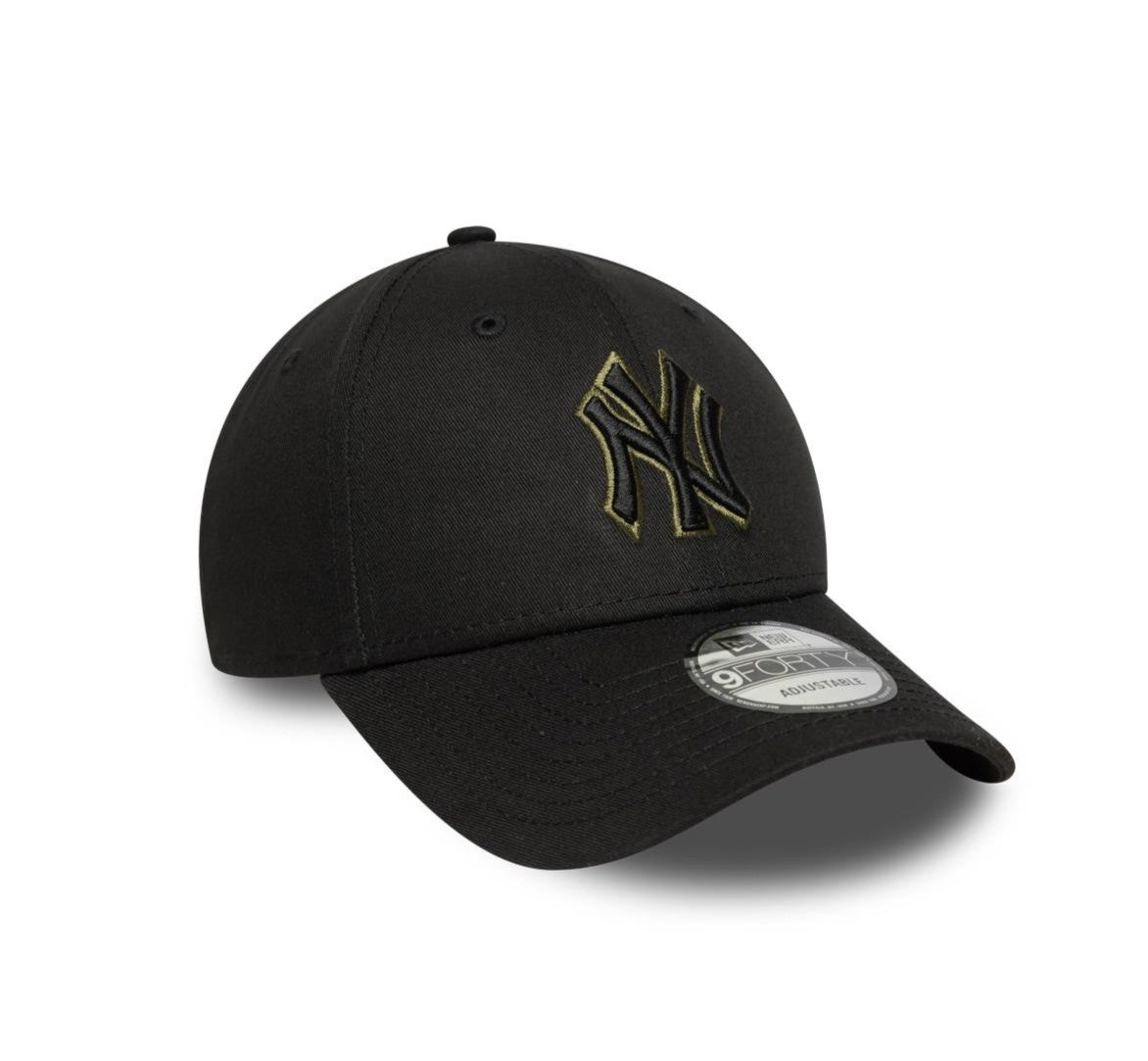 NEW ERA 9FORTY New York Yankees MLB team outline nero 60759089