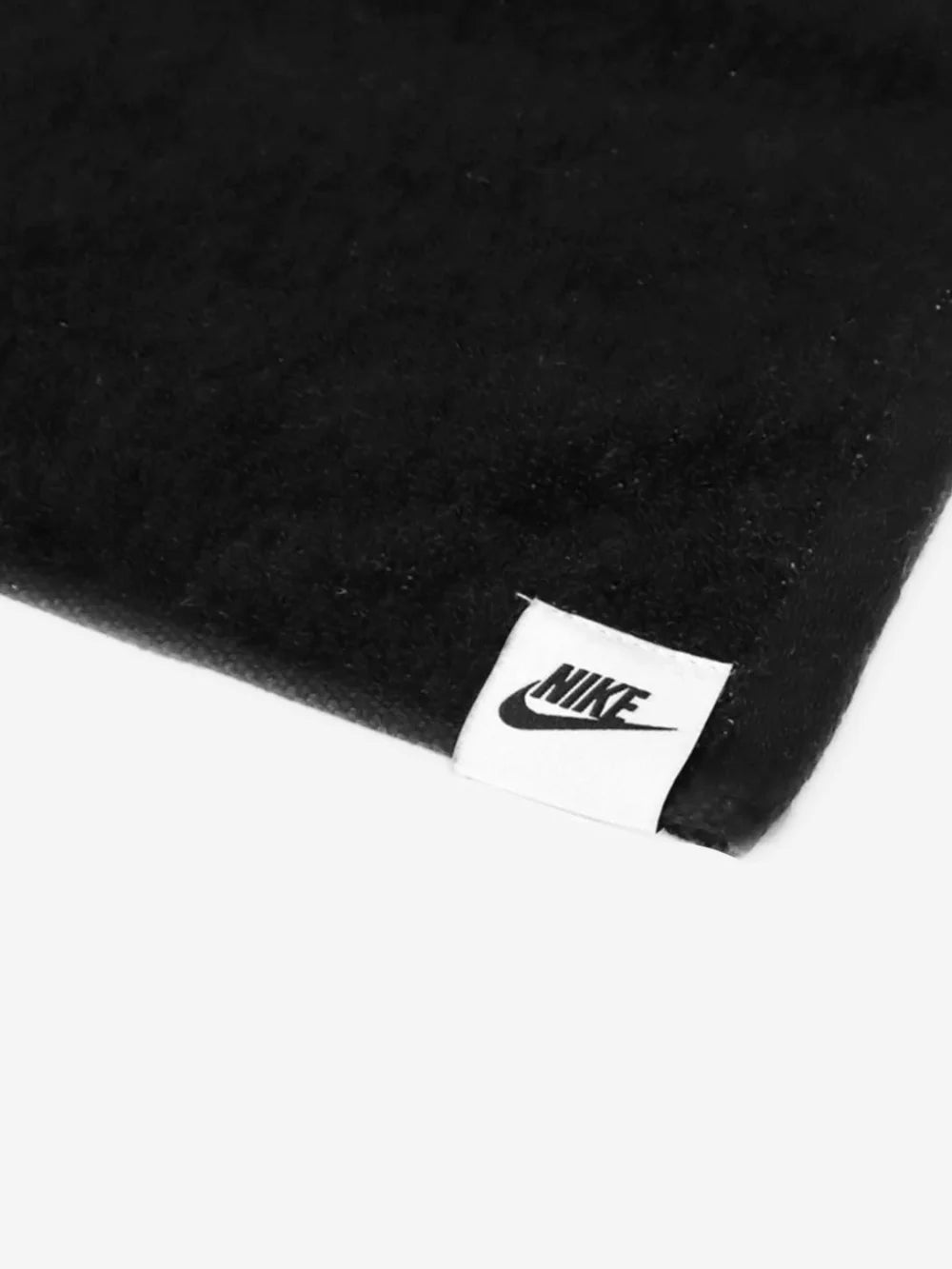 NIKE CLUB POOL TOWEL BK/WH N1009741010OS