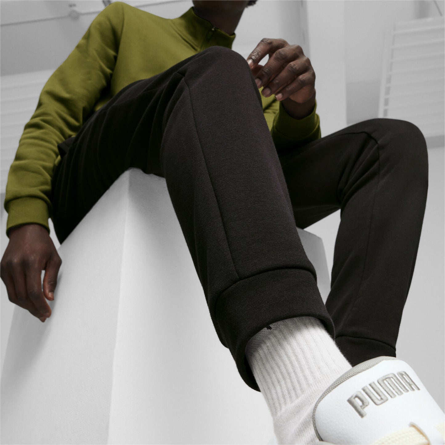 PUMA CLEAN SWEAT SUIT TR OLIVE GREEN 585840-33