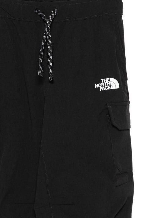 THE NORTH FACE TEEN ZAWN CARGO PANT TNF BLACK NF0A8F8QJK31