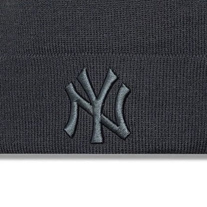 New Era New York Yankees League Essential Beanie Berretto Invernale Unisex in Acrilico Grigio Grey Taglia Unica 60915760