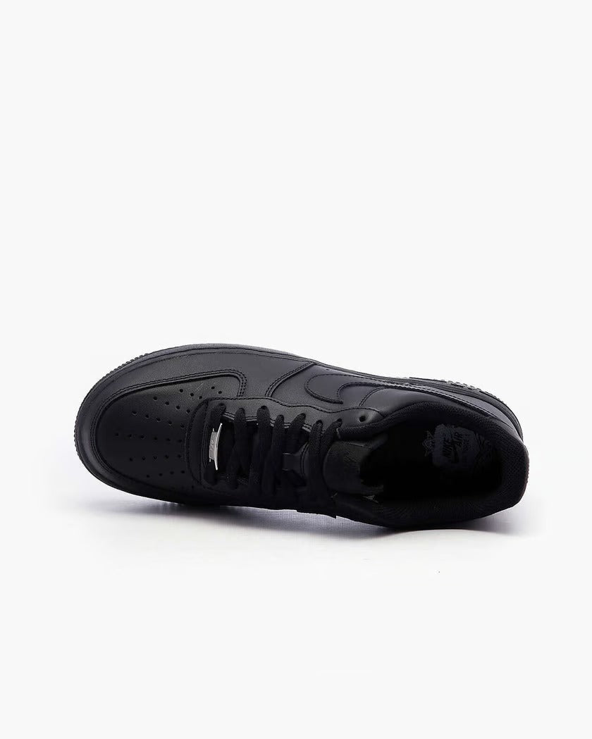 Nike AIR FORCE 1 '07 scarpe in pelle total black uomo nero CW2288-001
