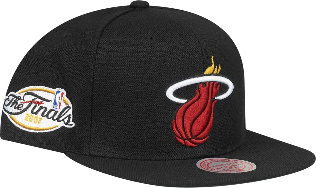 Mitchell & Ness NBA TOP SPOT SNAPBACK HWC HEAT HHSS2976-MHEYYPPPBLCK