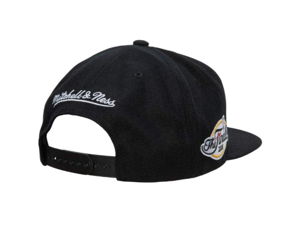 Mitchell & Ness NBA TOP SPOT SNAPBACK HWC CELTICS HHSS2976-BCEYYPPPBLCK