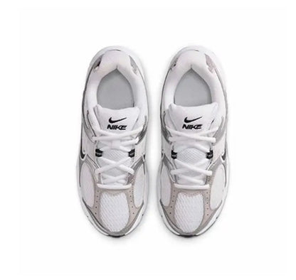 NIKE V5 RNR (GS) WHITE/BLACK-VAST GREY-COLLEGE GREY sneakers HQ6411-100