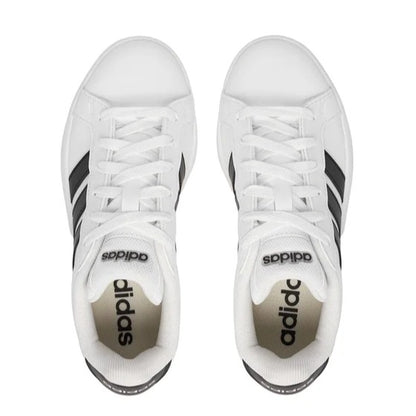 Adidas Grand Court 3.0 Junior JP9365 – Bianco/Nero, scarpe unisex bambino in ecopelle, scarpe bimbo per tempo libero da abbinare a jeans e tute casual