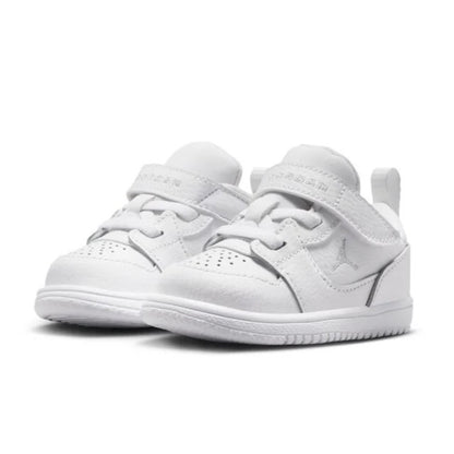 Jordan JORDAN COURT CONNECT LOW TD WHITE/PURE PLATINUM IQ6047-100