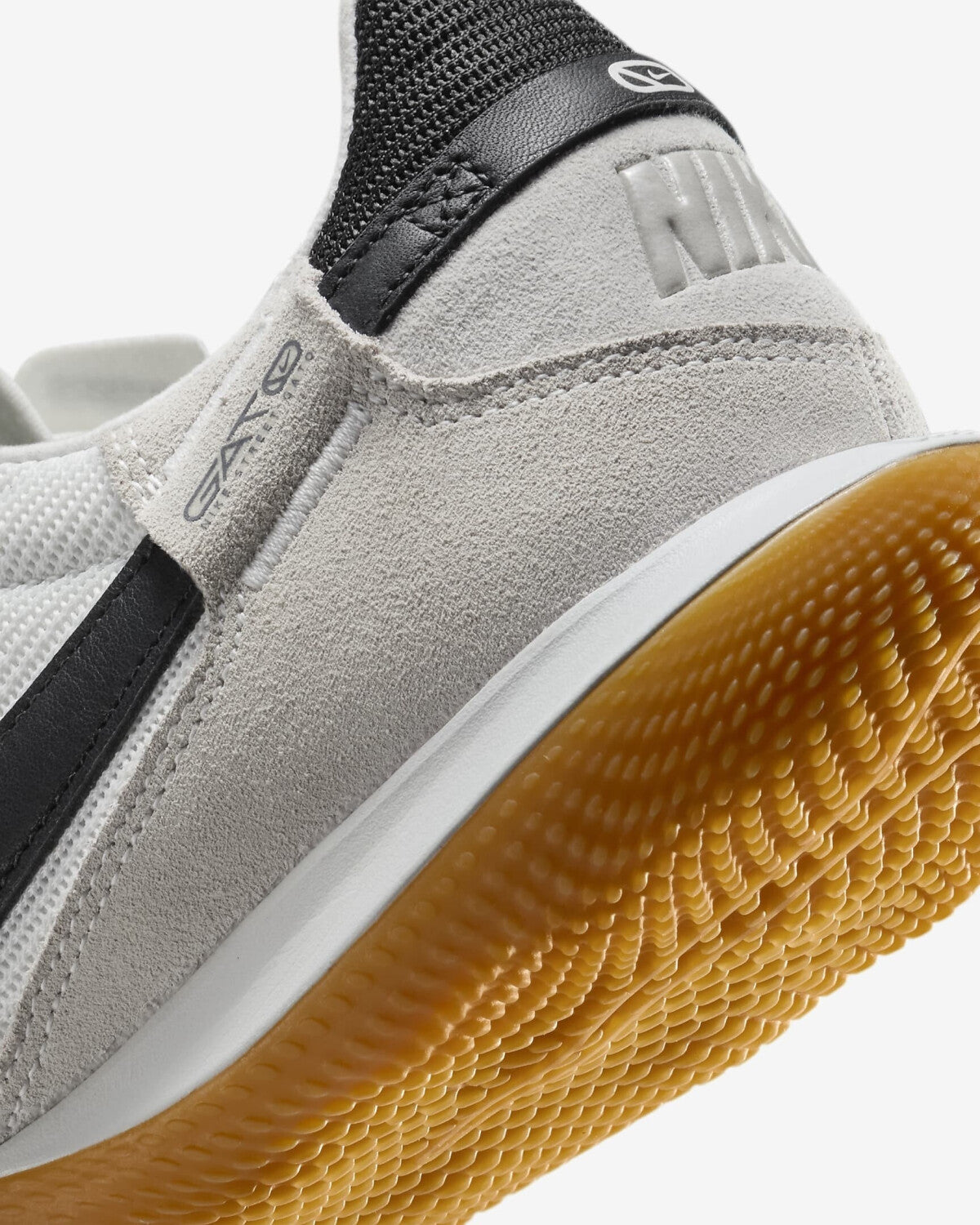 NIKE Streetgato Summit HV5759-100