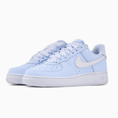 Nike Air Force 1 Retro PRM SE – Sneakers donna celeste in ecopelle – IR0871-400