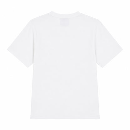 EA7 Maglietta bianca a maniche corte con girocollo, dal design semplice e versatile, ideale per un abbigliamento quotidiano comodo e pratico. 7B000020-U0002