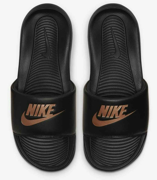 NIKE VICTORI ONE BLACK/MTLC RED BRONZE-BLACK CN9677-001