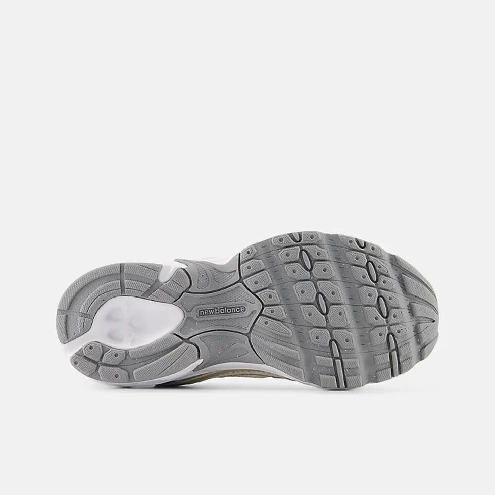 NEW BALANCE Sneakers 530 P5305C7