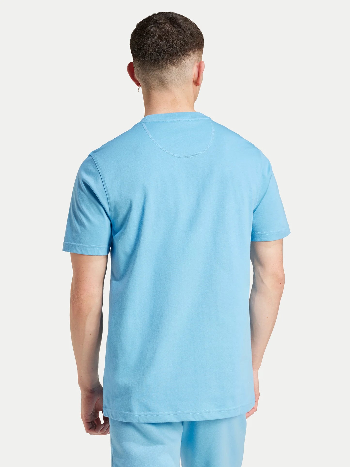 ADIDAS AOR ESS TEE LTBLUE IZ2099