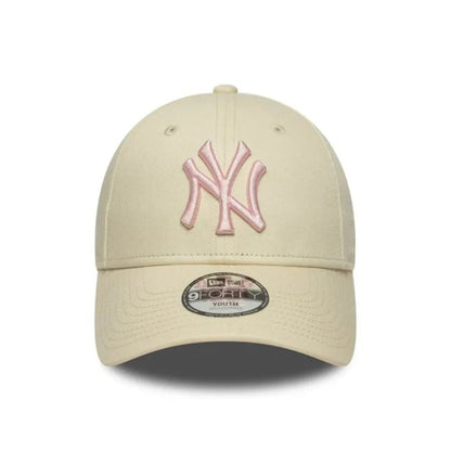 NEW ERA 9FORTY New York Yankees MLB League Essential crema 60759060