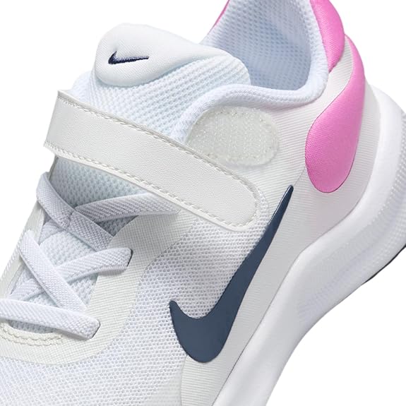 NIKE REVOLUTION 7 FB7690-103