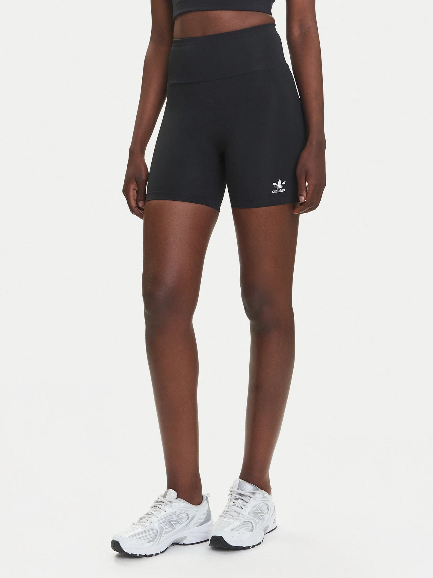 ADIDAS AOR ESS SHORTS BLACK JY0079