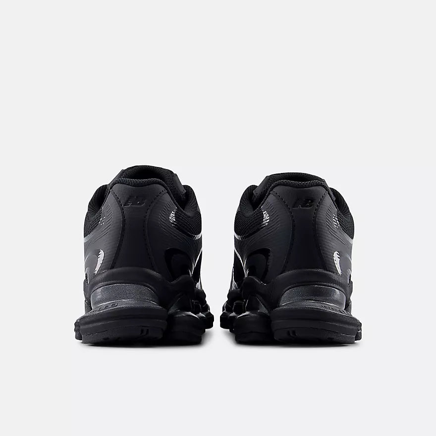 NEW BALANCE 2000 U2000ETB