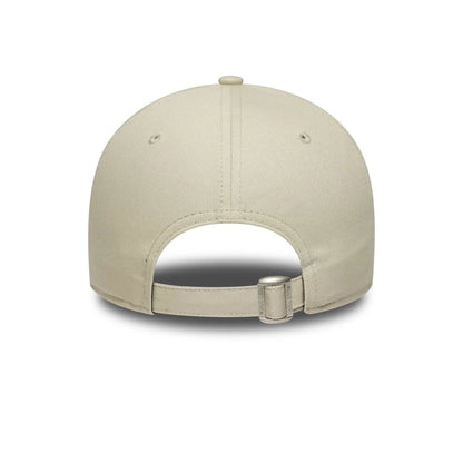 NEW ERA 9FORTY Chicago Bulls NBA team outline crema 60759083