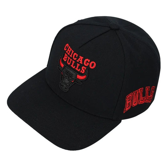 Mitchell & Ness NBA LEGENDARY AWAY PRO SNAPBACK CHICAGO BULLS HP16472-CBUBLCK