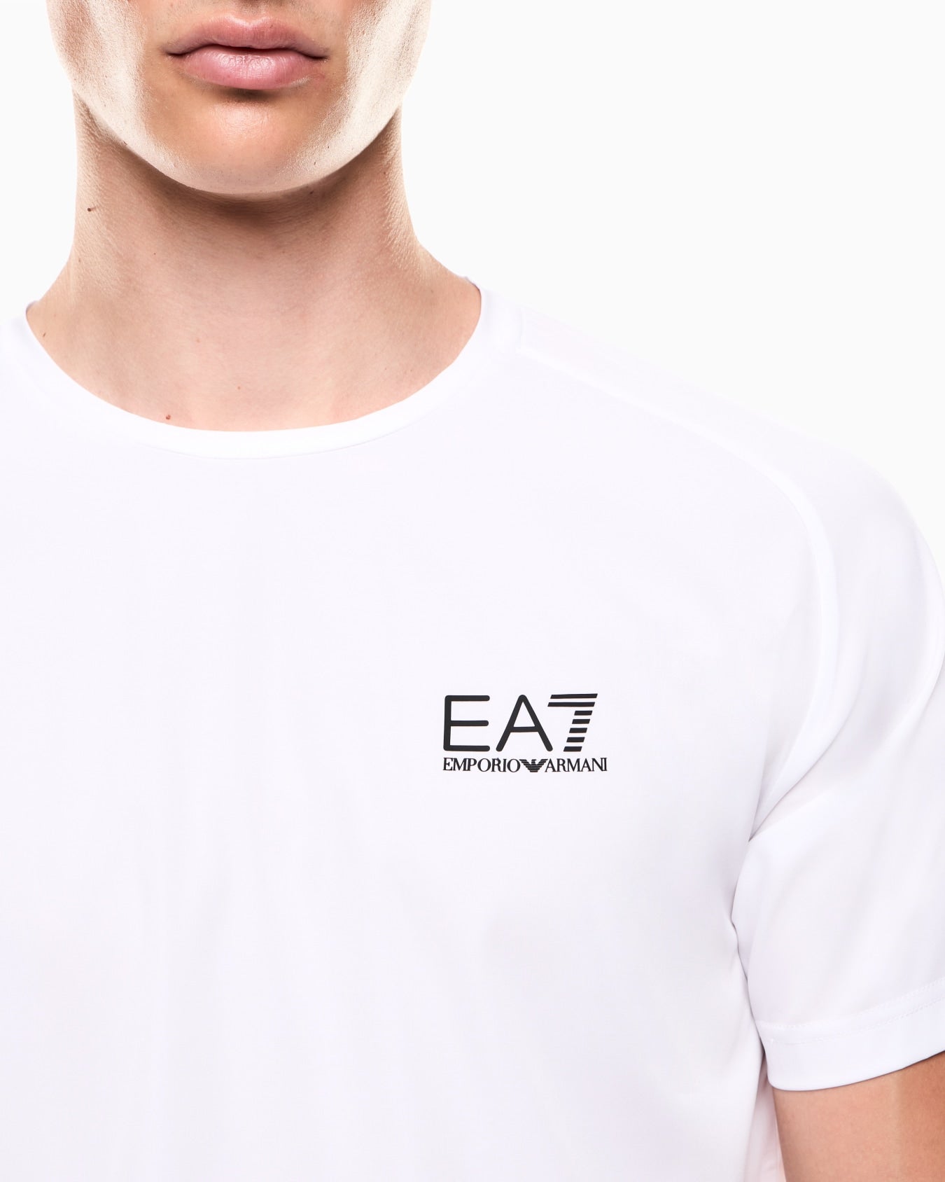 EA7 Emporio Armani Completo Maglia e Pantaloncino 8NPV03-21BA | Uomo | Bianco/Nero