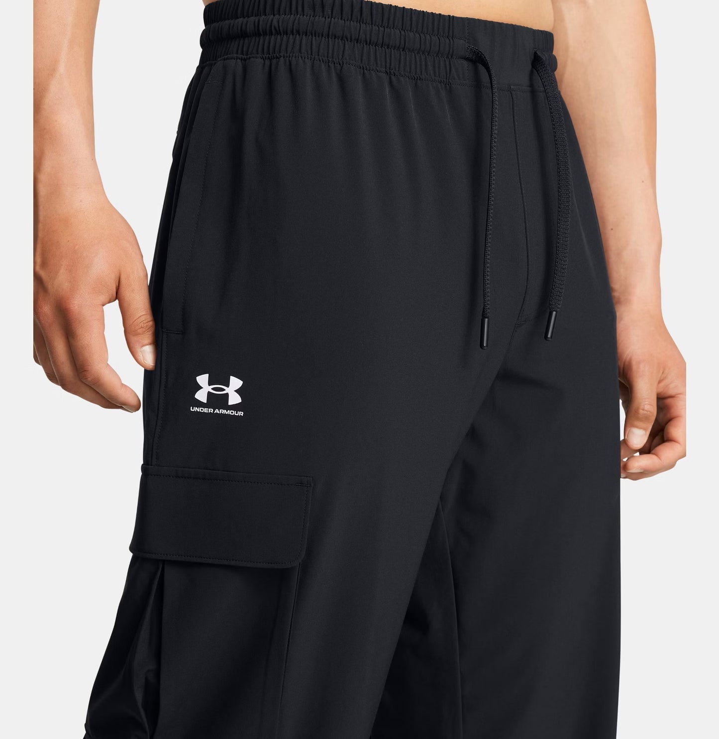UNDER ARMOUR VIBE WOVEN CARGO PANTS 1386558-001