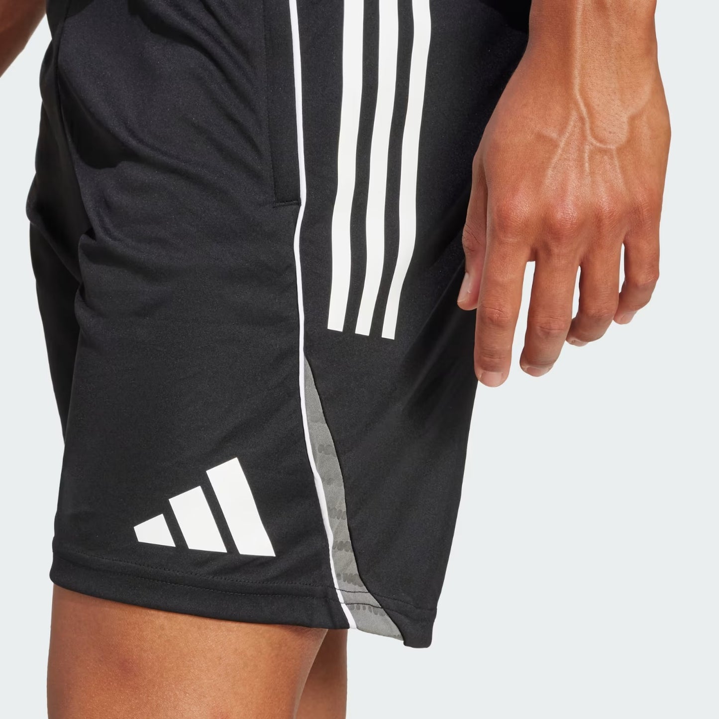 ADIDAS SHORT TIRO 24 JF0571