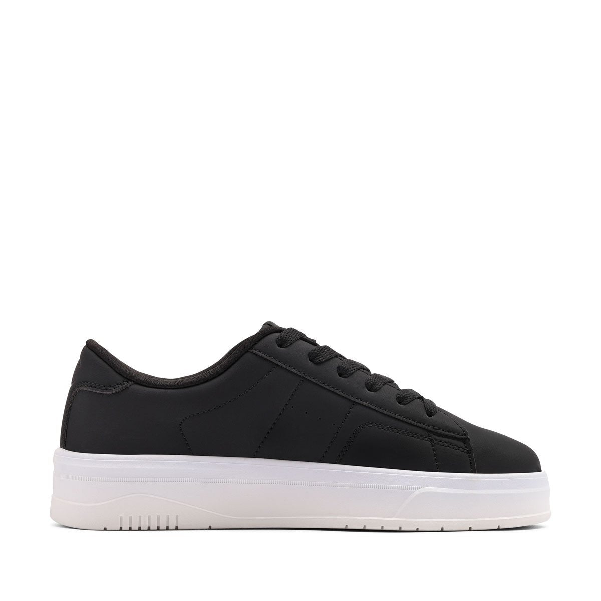 CHAMPION TL23 EVOLVE LOW CUT SHOE NBK S11782-KK002