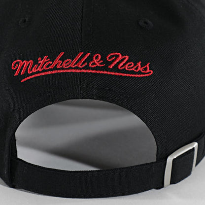 Mitchell & Ness NBA INSIGNIA STRAPBACK CHICAGO BULLS HD16621-CBUBLCK