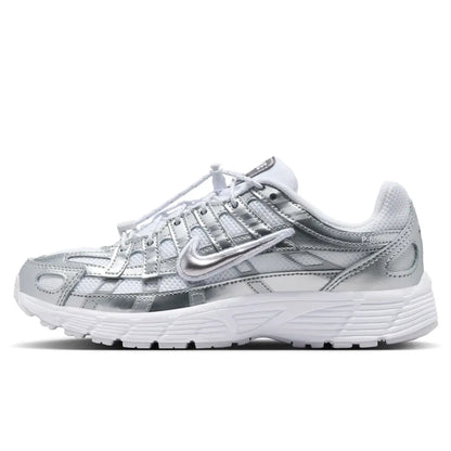 NIKE P-6000 UT GS WHITE/VAST GREY-MTLC SILVER IR5228-100