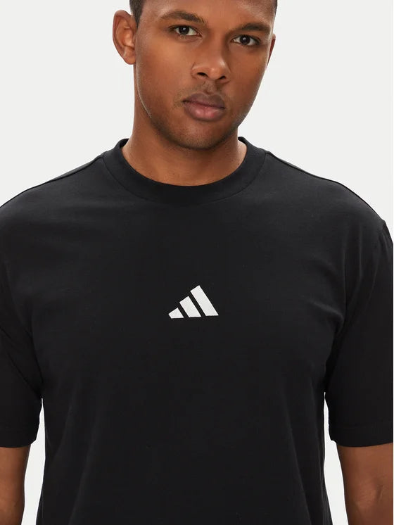 ADIDAS T-shirt Essentials Small Logo Single Jersey JE9024