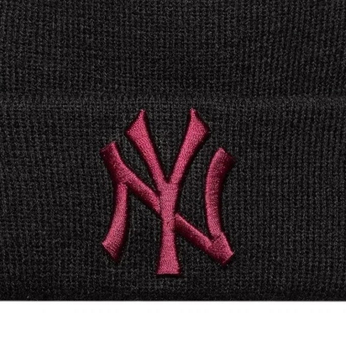 New Era NY Yankees League Essential Youth Beanie 60691375