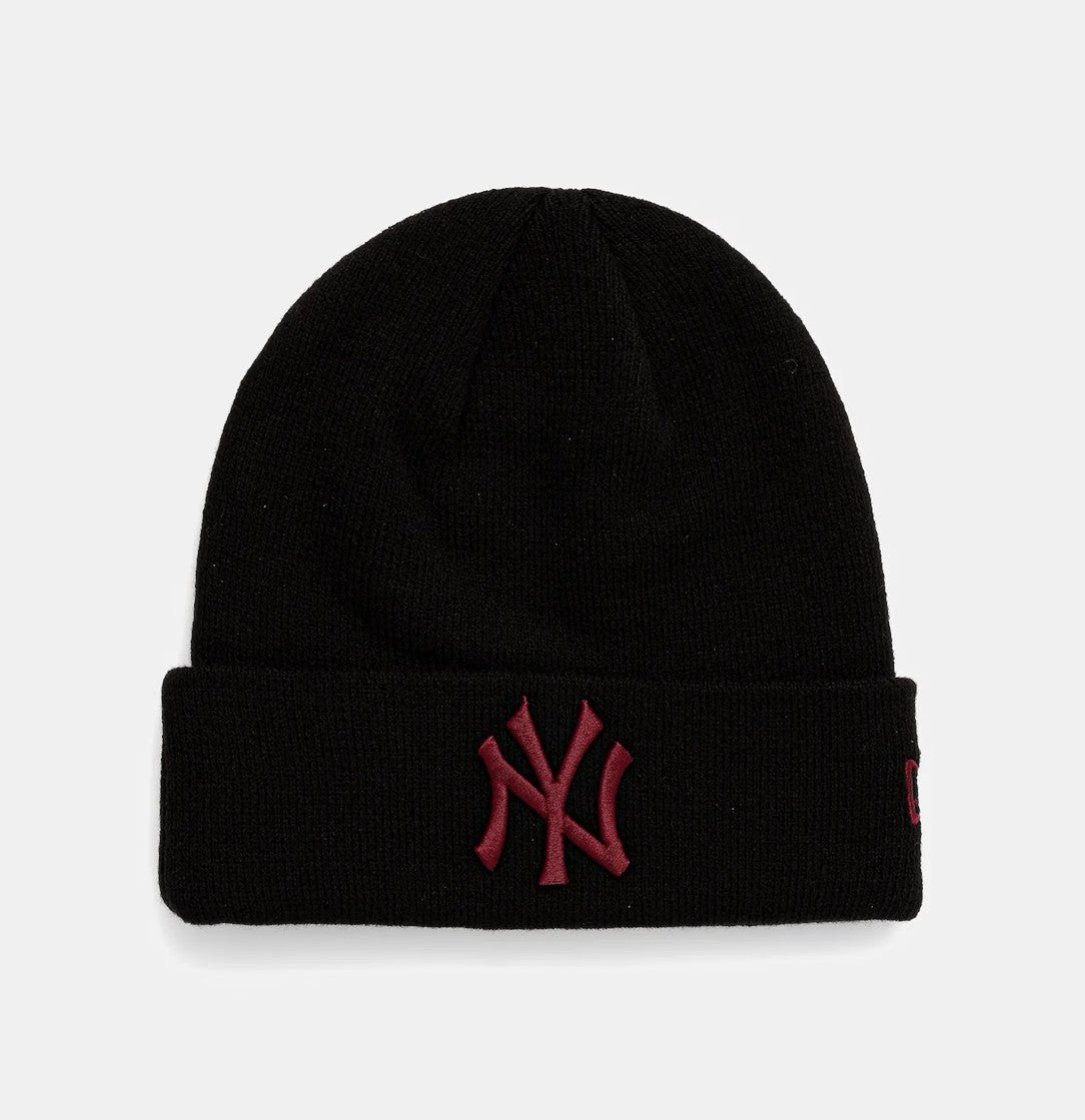 New Era League Essential NY Yankees Beanie 60691392