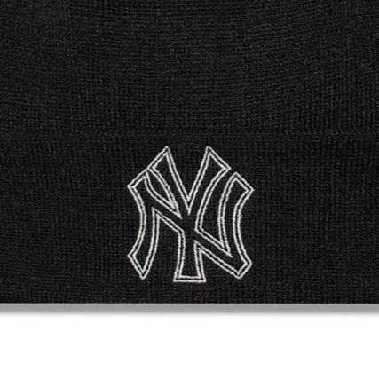 New Era Metallic Outline Beanie Berretto Invernale Unisex in Acrilico Nero Black Taglia Unica 60915899