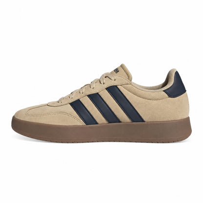 Adidas Barreda KK2281 – Beige sneakers uomo in suede, scarpe casual per tempo libero, calzature da abbinare a jeans e pantaloni per uno stile sportivo