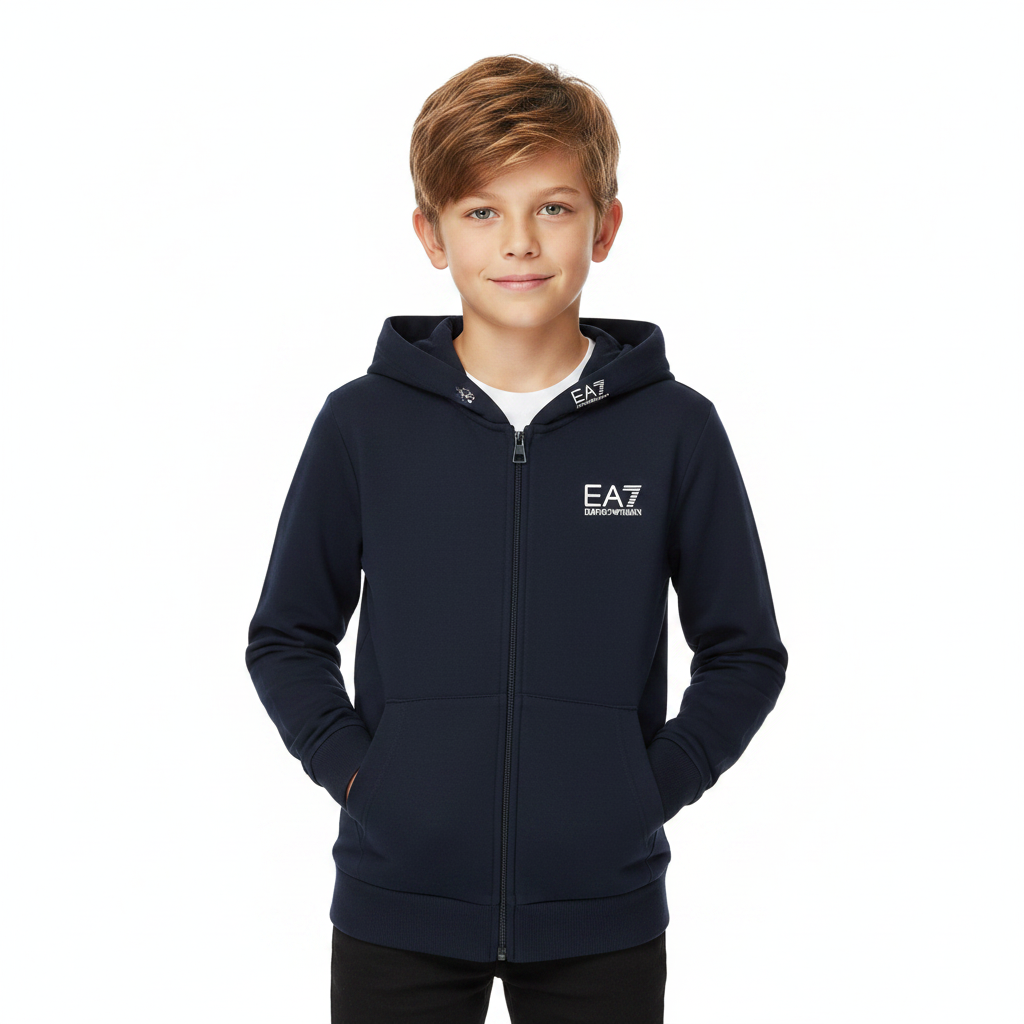 EA7 Emporio Armani Felpa 7B000064-UB102 indossata - Bambino Blu