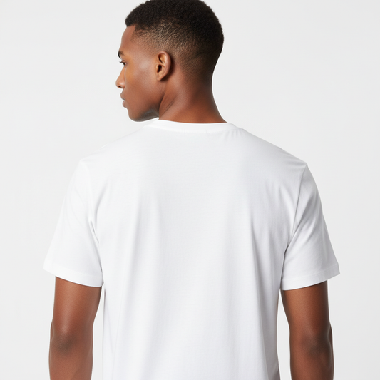 Nike Sportswear AR5004-101 - T-shirt bianca vista posteriore indossata