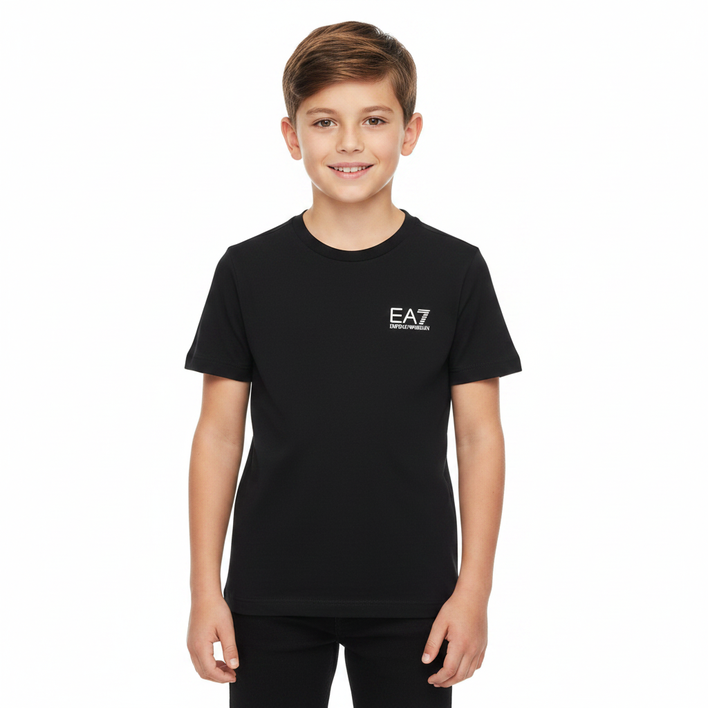 EA7 Emporio Armani T-Shirt 7B000020-UC001 indossata - Bambino Nero