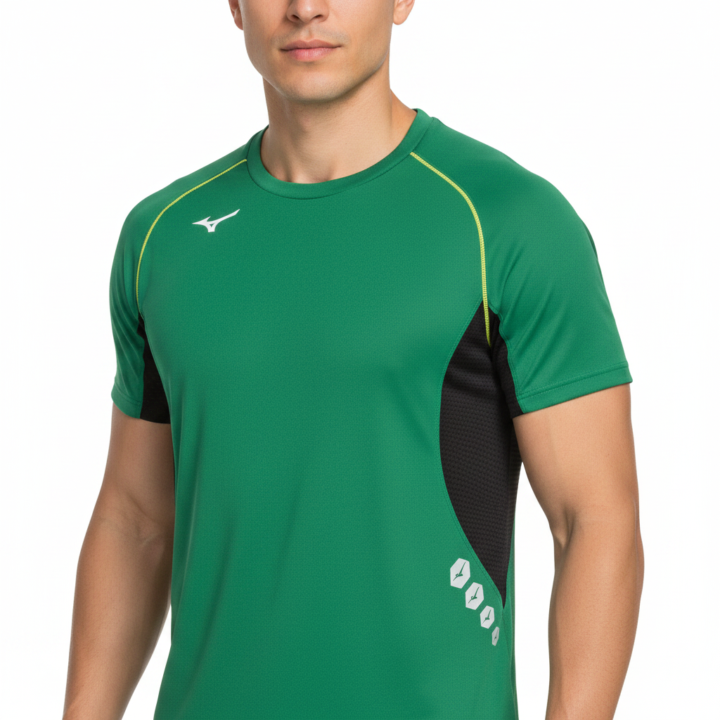 Mizuno Team Premium JPN Tee t-shirt verde nera indossata da atleta adulto mezzo busto