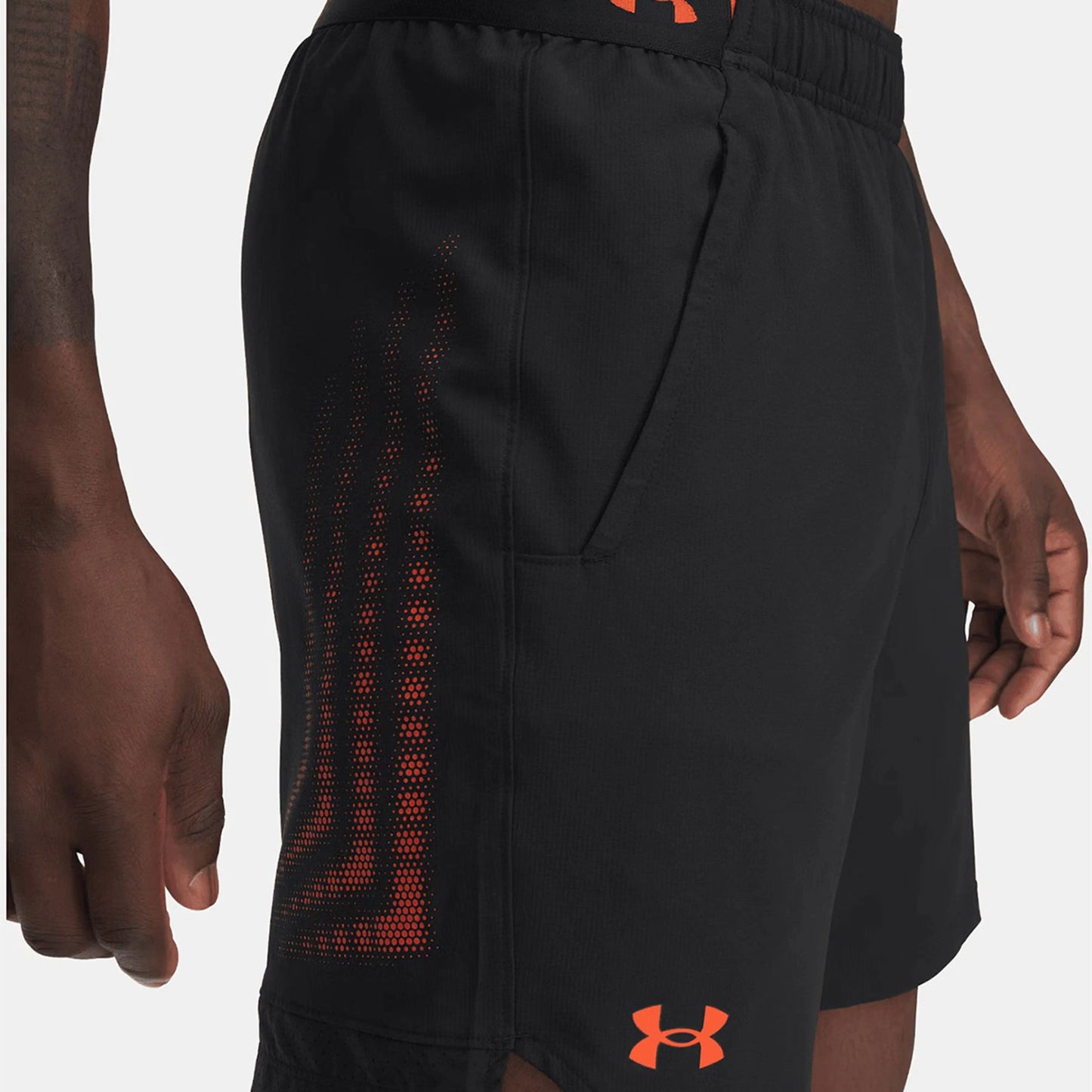 UNDER ARMOUR VANISH WOVEN 6IN GRAPHIC STS 1390054-002