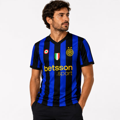 Inter Maglia Calcio 2026/27 | INTERNAZIONALE F.C.
